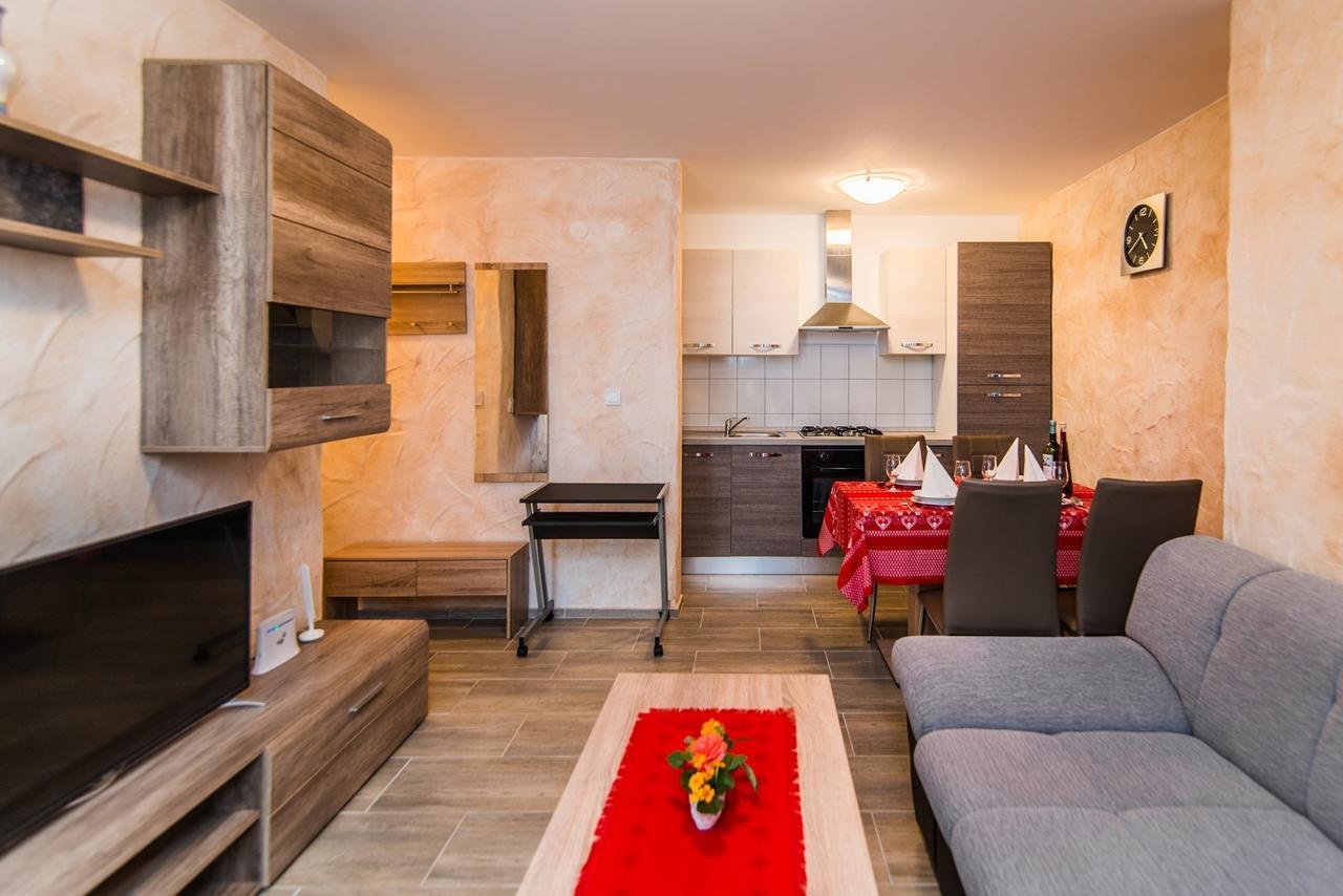 Apartment Stela Poreč Dış mekan fotoğraf