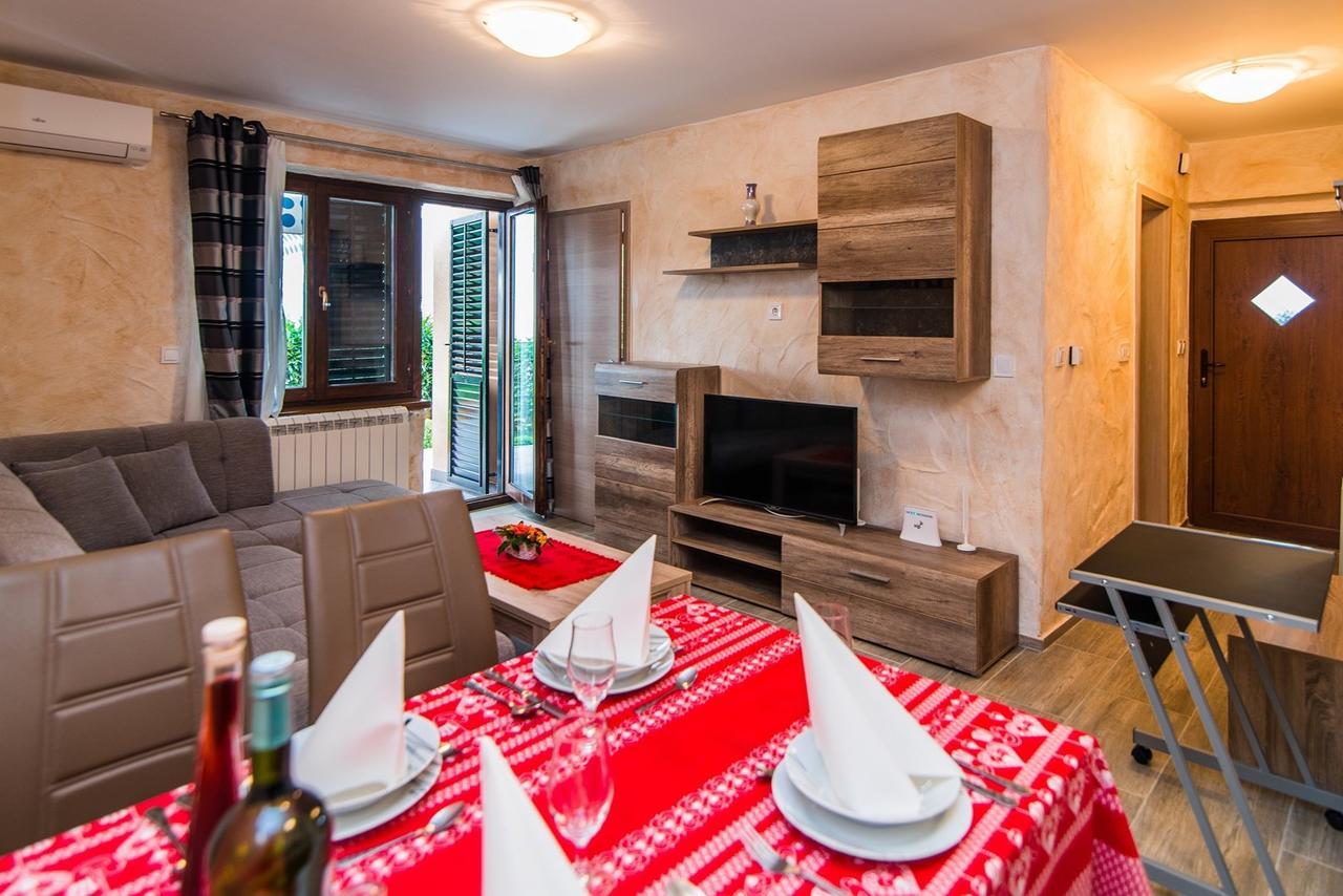 Apartment Stela Poreč Dış mekan fotoğraf